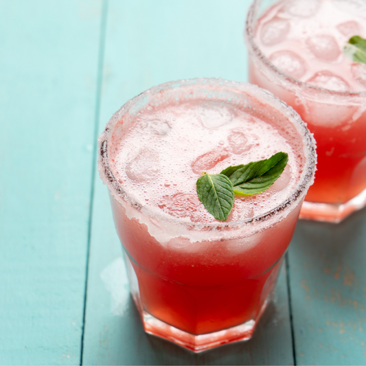 5 Refreshing Summery Cocktails to Enjoy at Home
